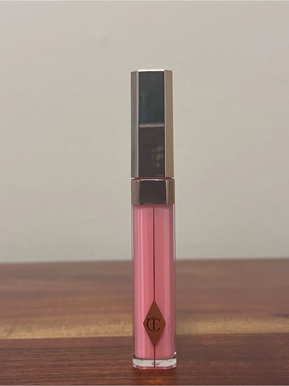 Charlotte Tilbury Lip Lustre Lip Lacquer in Soft Pink